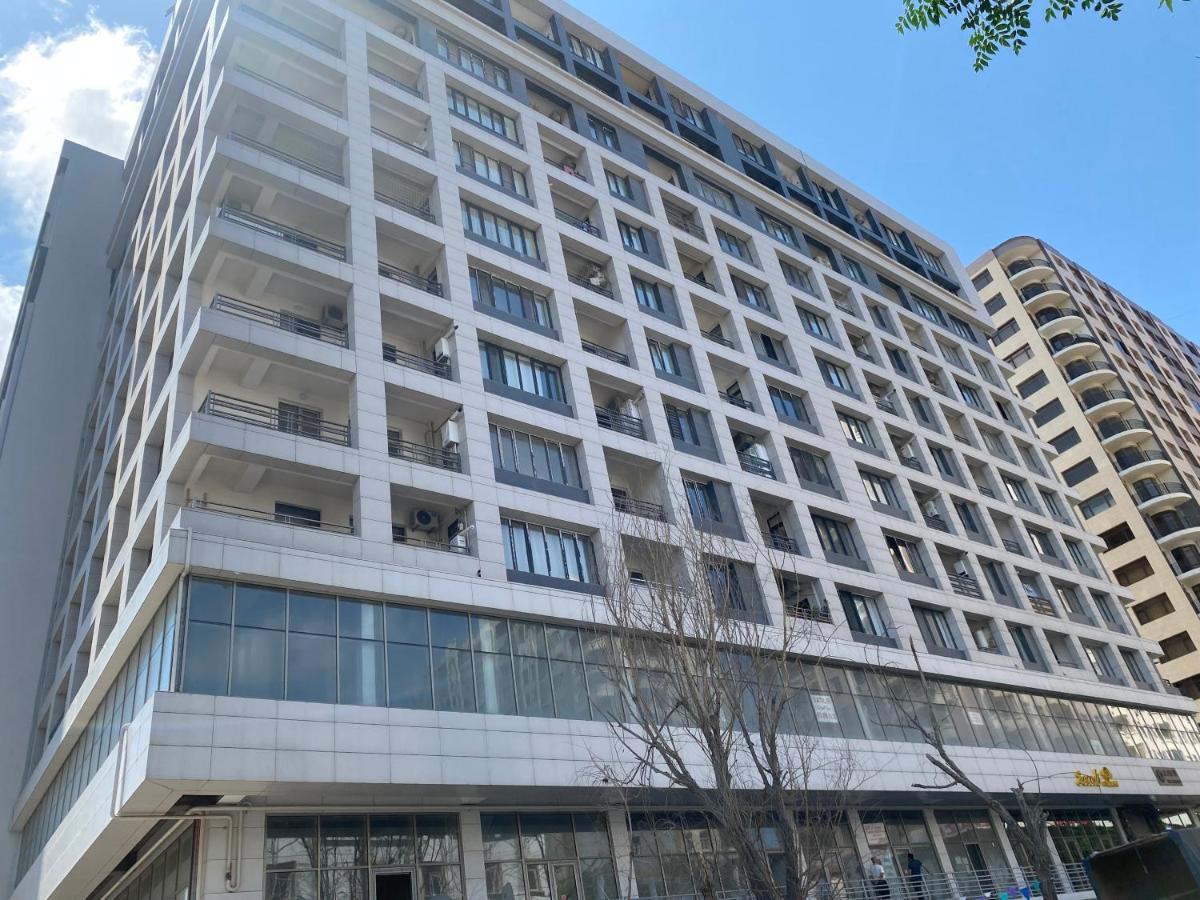 Apartment Near 28 Mall Баку Екстер'єр фото